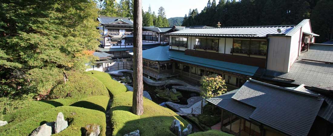 Nuit insolite dans un temple du Mont Koya, 2 jours